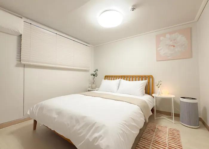 Od Gangnam #3 Min To Nonhyeon Stn #spacious 2br Apartamento Seul