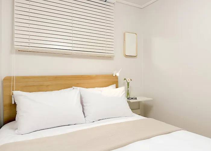 Od Gangnam #3 Min To Nonhyeon Stn #spacious 2br