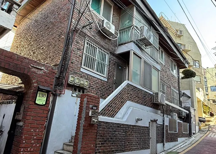Od Gangnam #3 Min To Nonhyeon Stn #spacious 2br Apartamento Seul