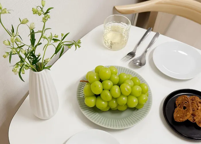 Od Gangnam #3 Min To Nonhyeon Stn #spacious 2br * Seul
